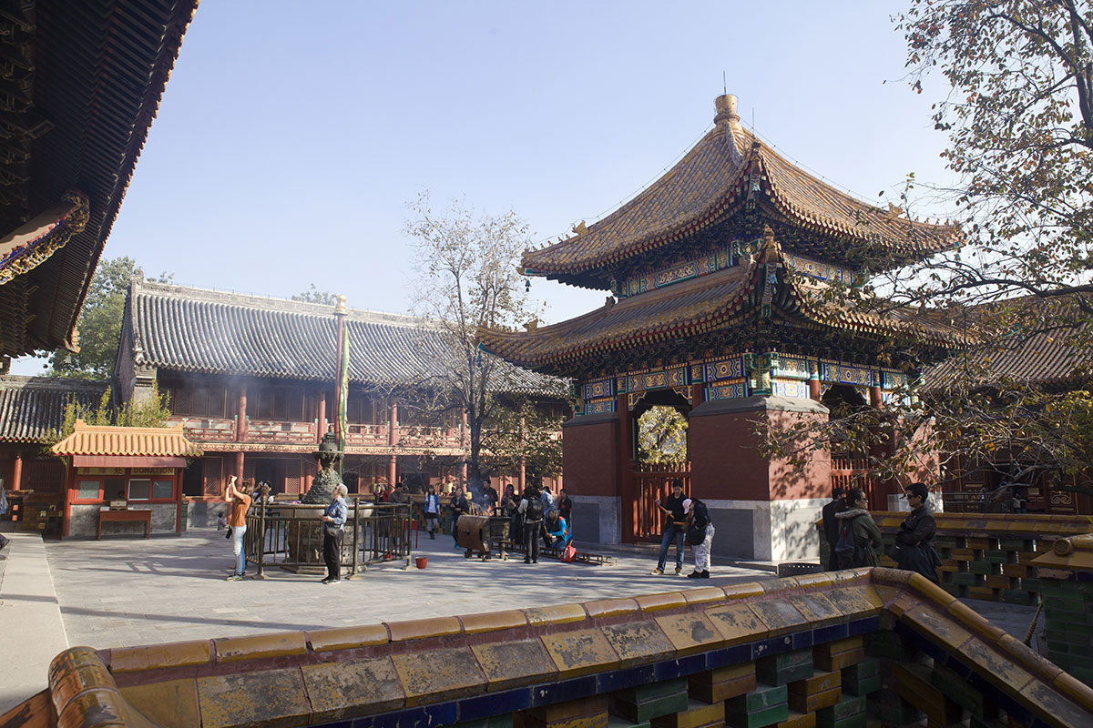 Внутренний двор Ламаистского храма Юнхэгун